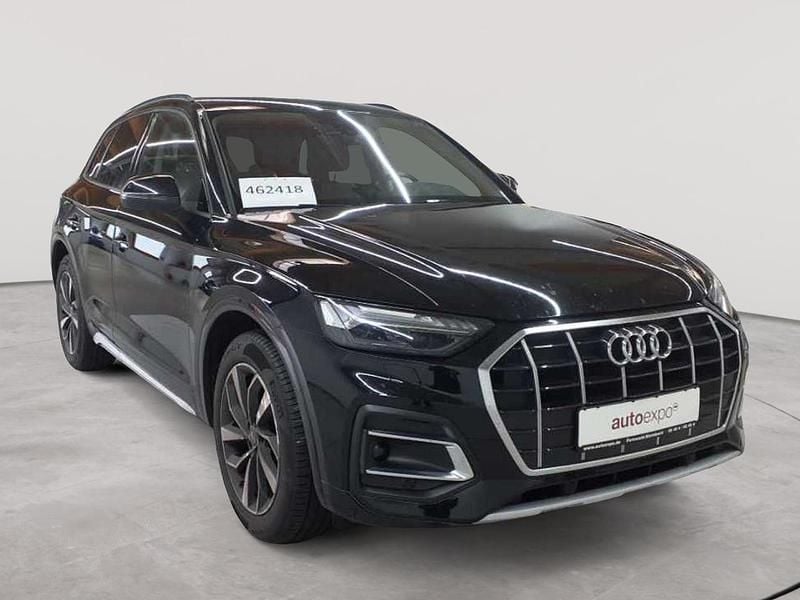 Mythosschwarz metallic Gebraucht 2022 Audi Q5 Advanced SUV | 33.290 € (Superpreis) - Bild 1/4