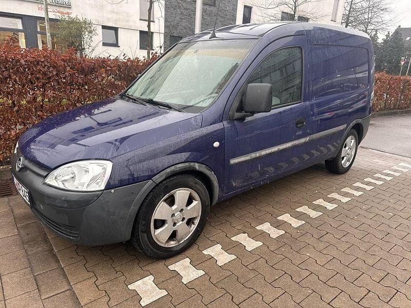 Gebraucht Opel Combo 65 PS (47 kW) 2004 Blau Van / Kleinbus