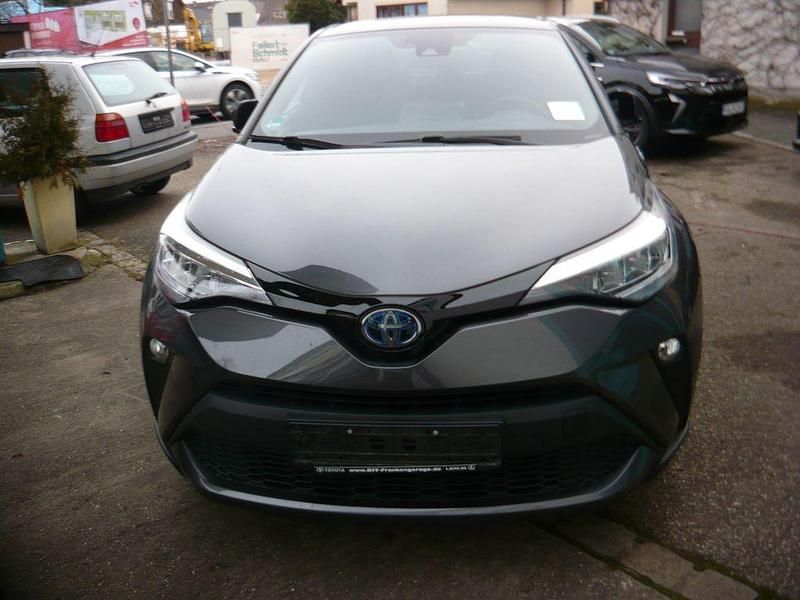 Gebraucht Toyota C-HR Team 152 PS (111 kW) 2022 Grau SUV
