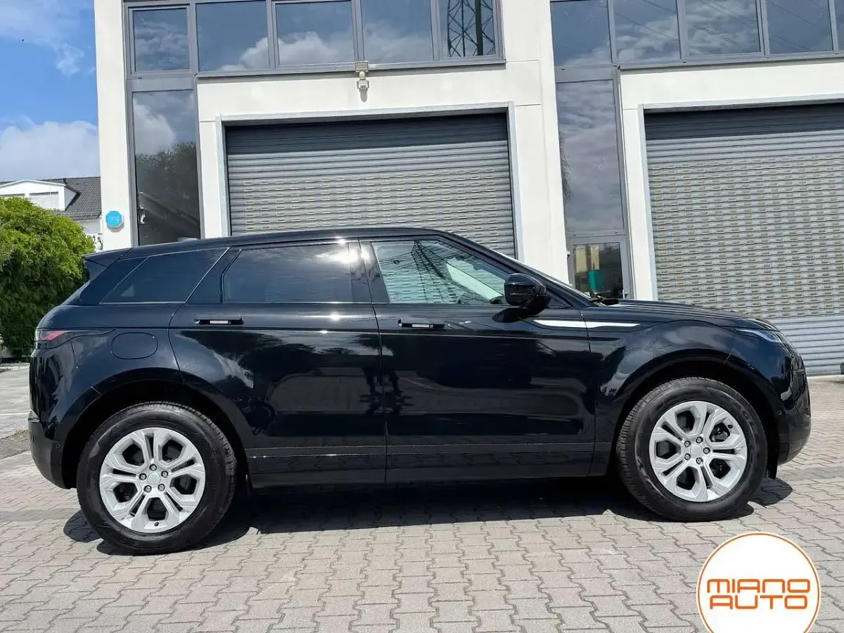 Gebraucht Land Rover Range Rover evoque S 309 PS (227 kW) 2022 Santorini black SUV