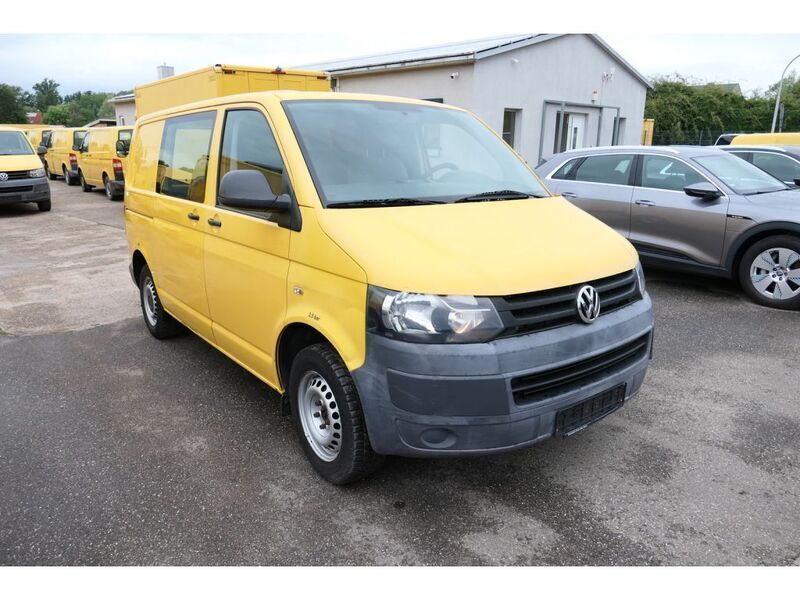 Gebraucht VW T5 84 PS (61 kW) 2010 Ginstergelb r1032 Van