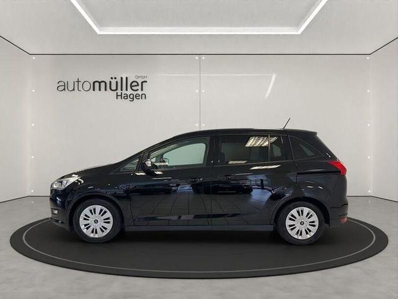Gebraucht Ford Grand C-Max 125 PS (91 kW) 2018 Iridiumschwarz metallic Van / Kleinbus