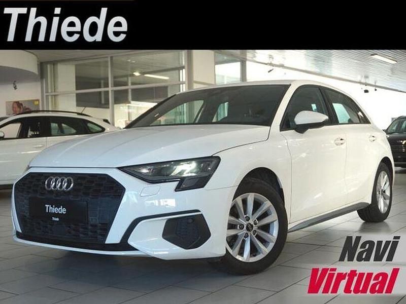 Ibisweiß Gebraucht 2023 Audi A3 Sport Limousine | 23.550 € (Guter Preis) - Bild 1/3