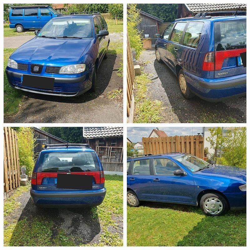 Blau Gebraucht 2001 Seat Cordoba Stella Kombi | 500 € - Bild 1/4