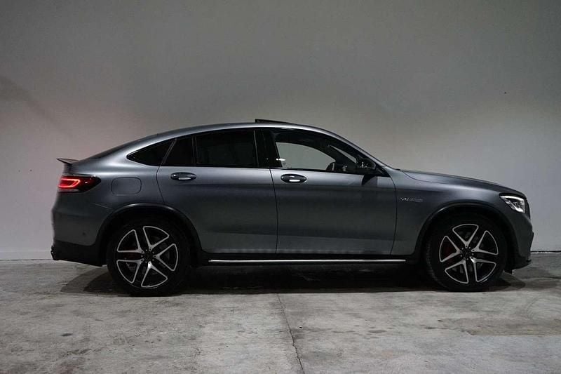 Gebraucht Mercedes GLC63 AMG AMG 510 PS (375 kW) 2020 Designo selenitgrau magno Coupé