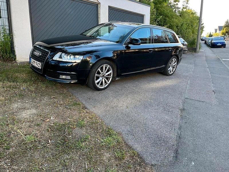 Schwarz Gebraucht 2010 Audi A6 Kombi | 7.700 € (Etwas zu teuer) - Bild 1/4
