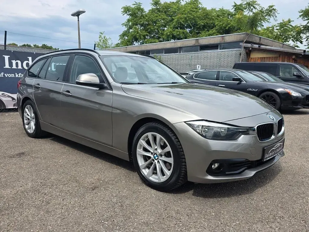 Gebraucht BMW 320 190 PS (139 kW) 2016 Silber Limousine