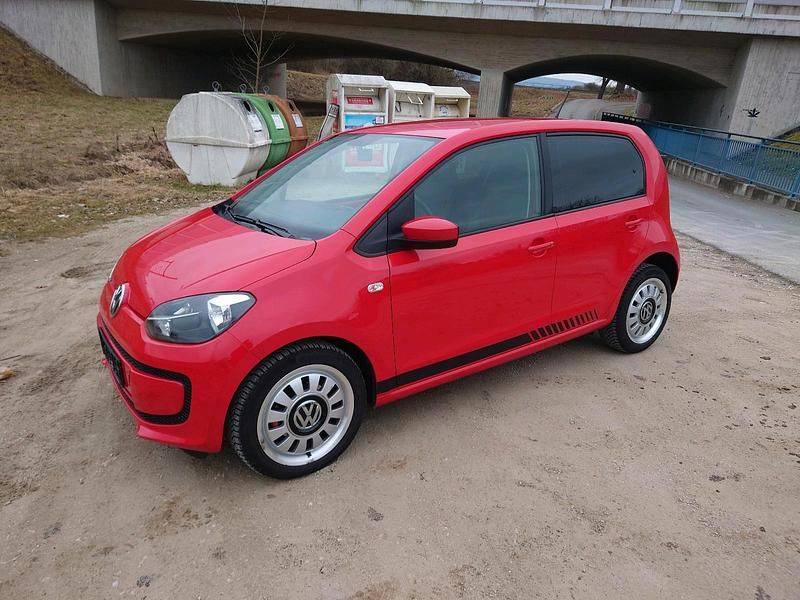 Gebraucht VW up! 60 PS (44 kW) 2014 Rot Kleinwagen