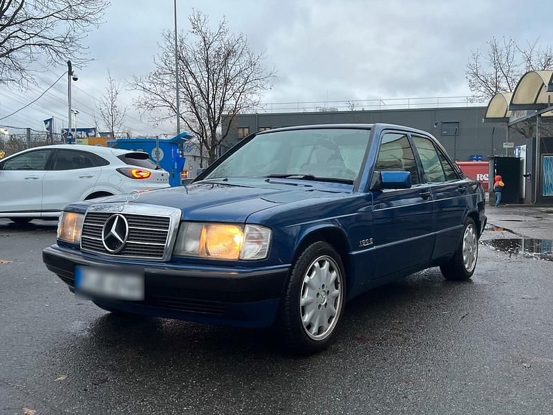 Gebraucht Mercedes 190 110 PS (80 kW) 1991 Blau Limousine