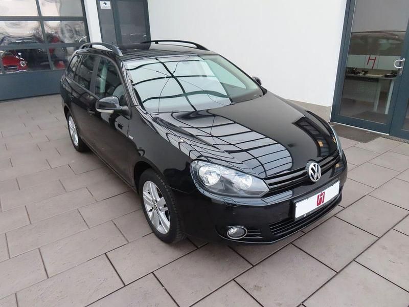 Gebraucht VW Golf VI 105 PS (77 kW) 2012 Schwarz Kleinwagen