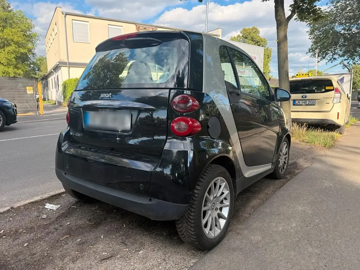 Gebraucht Smart ForTwo Coupé 71 PS (52 kW) 2008 Schwarz Coupé