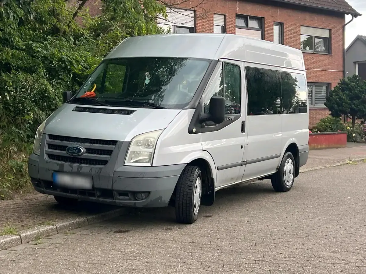 Gebraucht Ford Transit 101 PS (74 kW) 2012 Silber Van / Kleinbus
