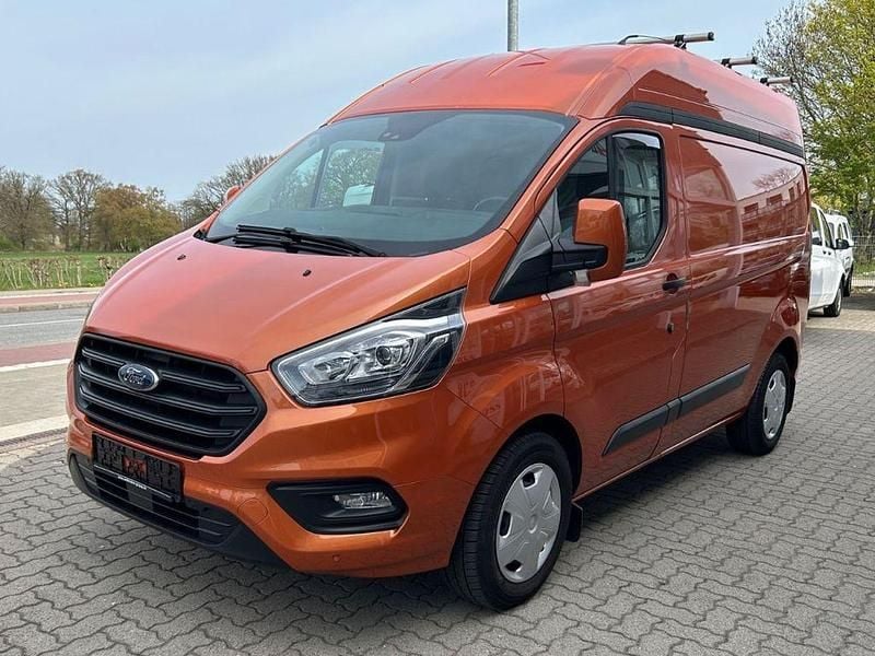 Gebraucht Ford Transit Custom Trend 170 PS (125 kW) 2018 Orange Van / Kleinbus