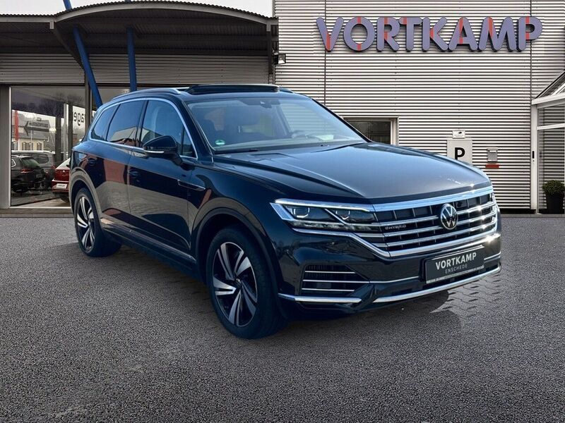 Gebraucht VW Touareg Elegance 381 PS (280 kW) 2020 Deep black perleffekt (metallic) SUV