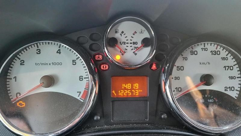 Gebraucht Peugeot 207 CC 120 PS (88 kW) 2009 Grau Cabrio