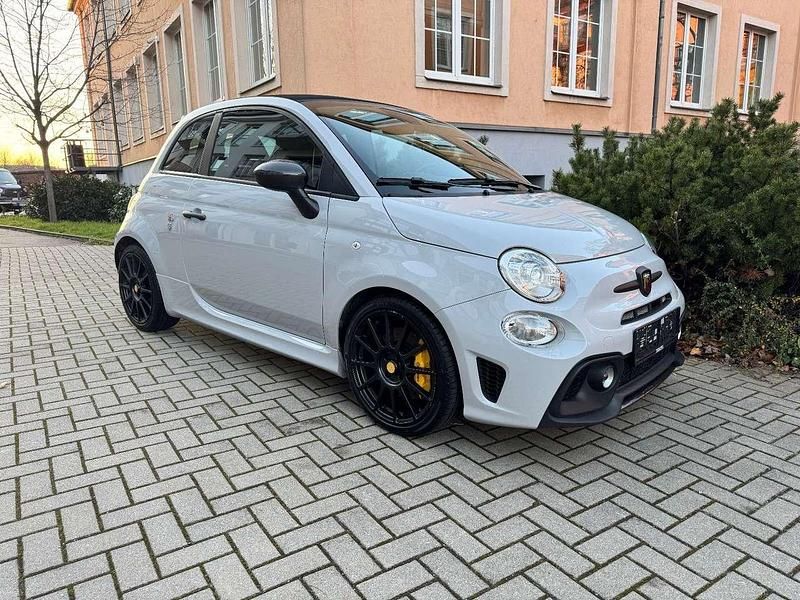 Grigio cenere/abarth/campovolo Gebraucht 2020 Abarth 595C Esseesse Cabrio | 25.200 € (Fairer Preis) - Bild 1/4
