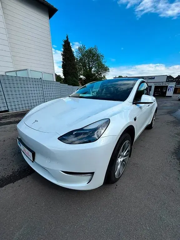 Gebraucht Tesla Model Y 378 kW (514 PS) 2023 Weiß SUV