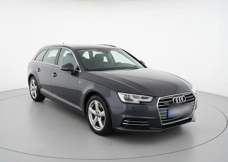 Gebraucht Audi A4 Comfort 150 PS (110 kW) 2016 Grau Kombi