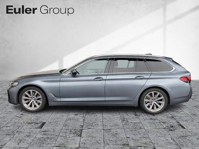 Gebraucht BMW 520 190 PS (139 kW) 2022 Blau Kombi
