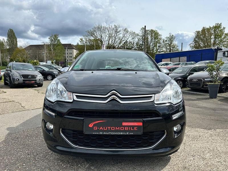 Gebraucht Citroën C3 SELECTION 82 PS (60 kW) 2014 Schwarz Limousine