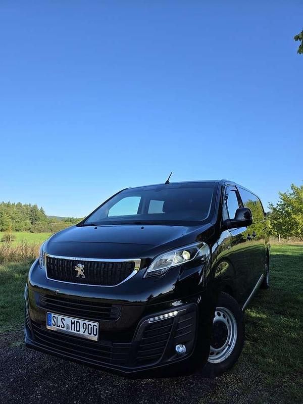 Gebraucht Peugeot Expert 177 PS (130 kW) 2018 Van