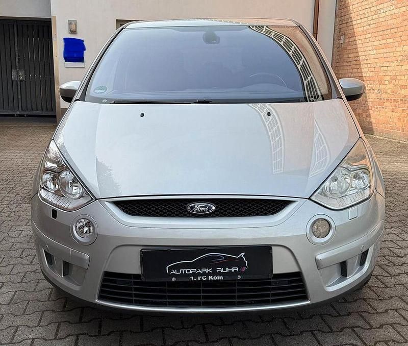 Gebraucht Ford S-MAX Trend 131 PS (96 kW) 2007 Silber Van / Kleinbus