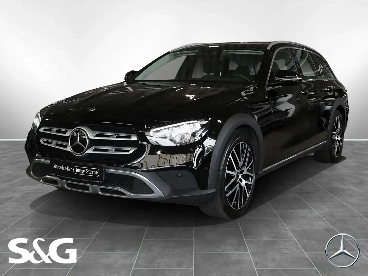 Gebraucht Mercedes E220 All-Terrain Avantgarde 200 PS (147 kW) 2023 Kombi