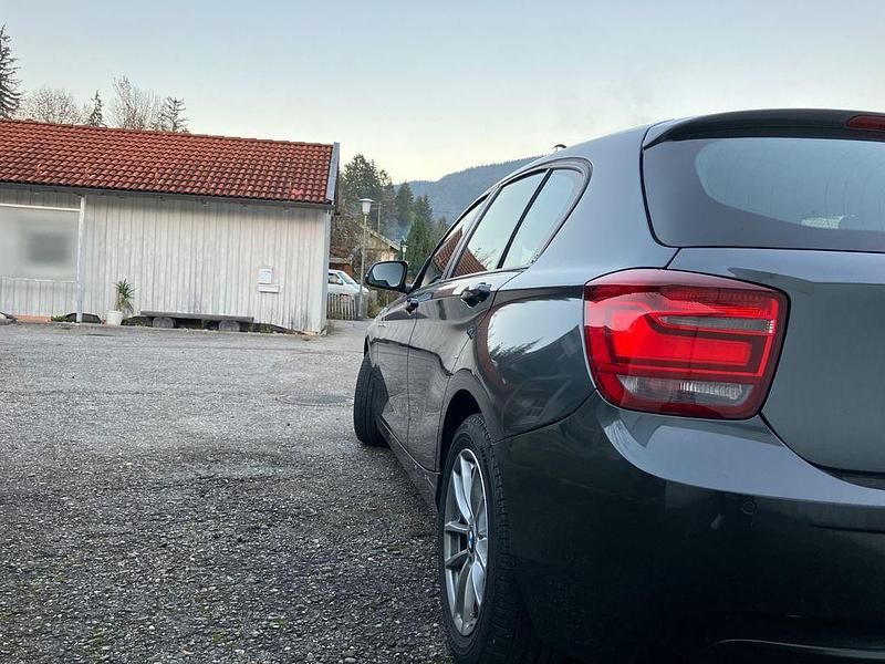 Second-hand BMW 118 Performance 143 CP (105 kW) 2013 Gri Hatchback