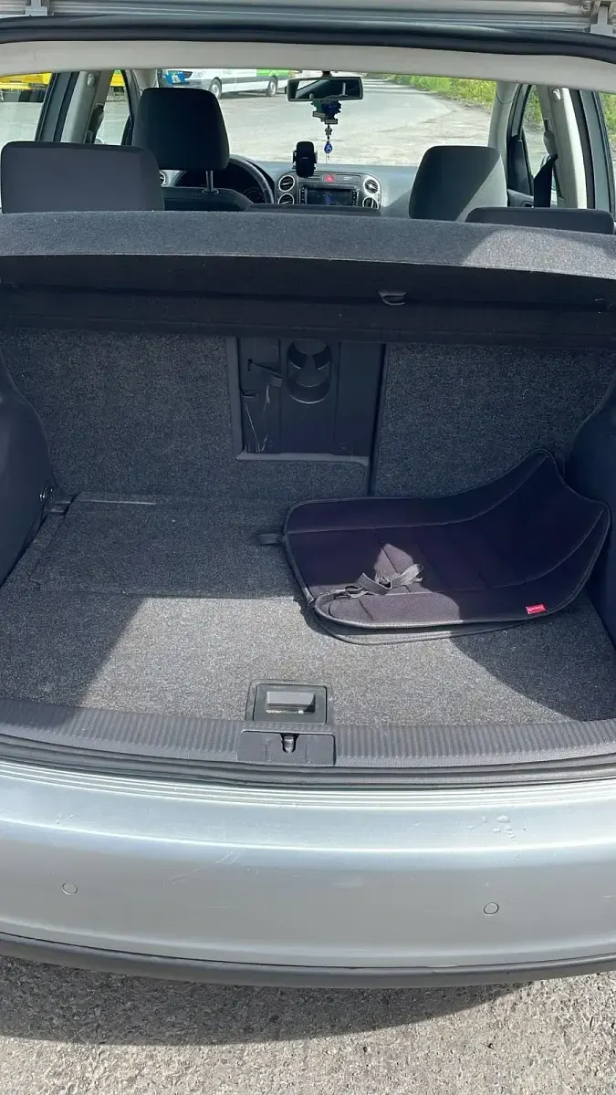Gebraucht VW Golf VI 122 PS (89 kW) 2009 Silber Kleinwagen