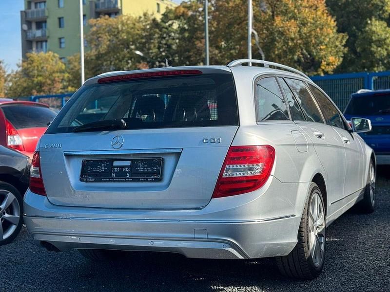 Gebraucht Mercedes C200 136 PS (100 kW) 2014 Silber Kombi
