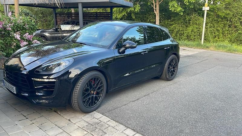Second-hand Porsche Cayenne 360 CP (264 kW) 2017 Negru SUV