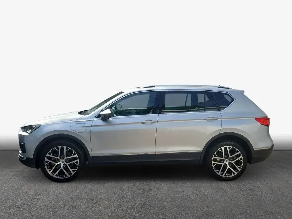 Gebraucht Seat Tarraco 245 PS (180 kW) 2023 Silber SUV