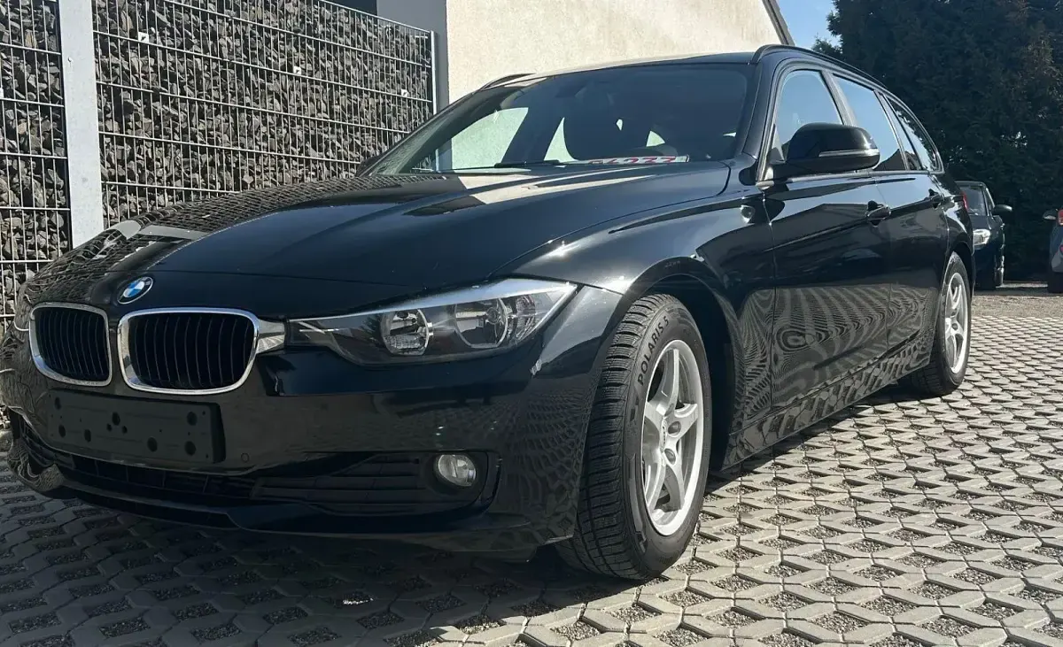 Używany BMW 320 Efficient Dynamics 163 KM (119 kW) 2015 Czarny Kombi