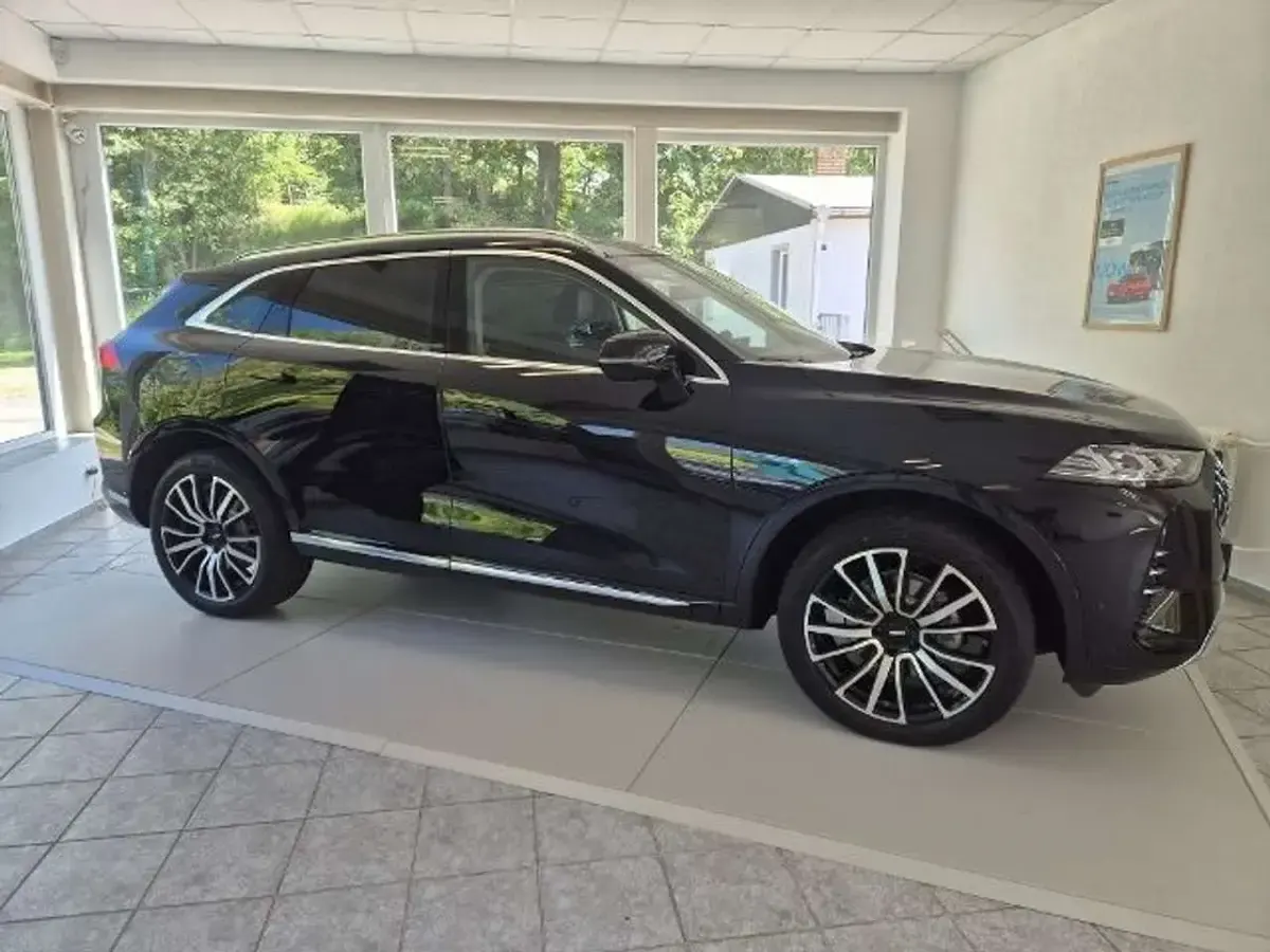 Gebraucht Wey 05 Lux 476 PS (350 kW) 2025 Lava black SUV