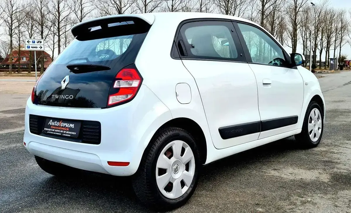 Gebraucht Renault Twingo LIMITED 71 PS (52 kW) 2018 Weiß Kleinwagen