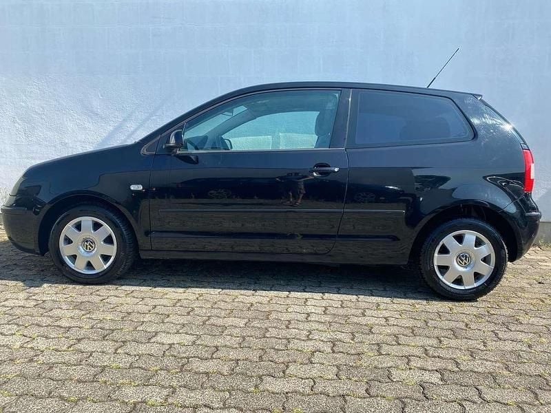 Gebraucht VW Polo Highline 101 PS (74 kW) 2003 Vulkanschwarz Limousine