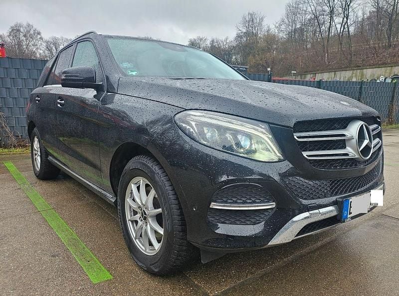 Gebraucht Mercedes GLE350 258 PS (189 kW) 2018 Schwarz SUV