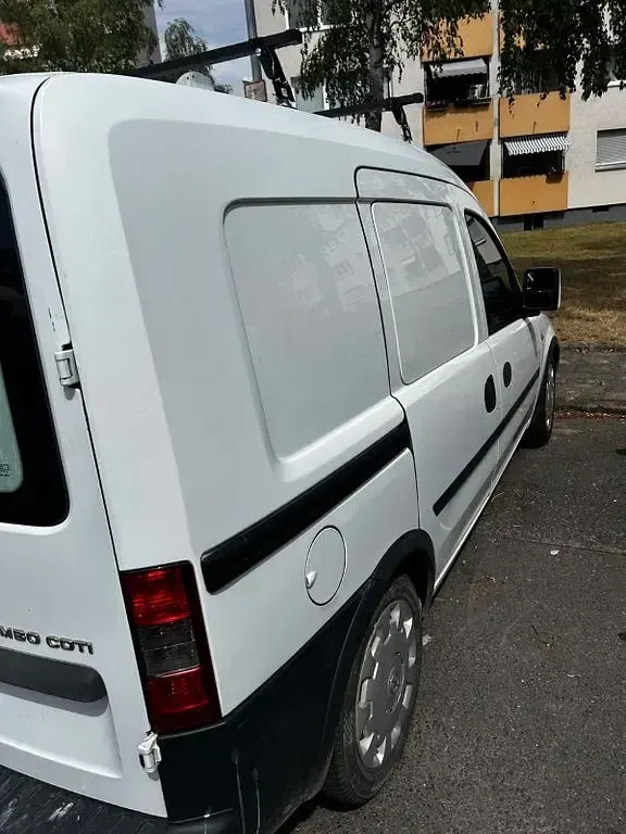 Gebraucht Opel Combo 75 PS (55 kW) 2011 Weiß Van / Kleinbus