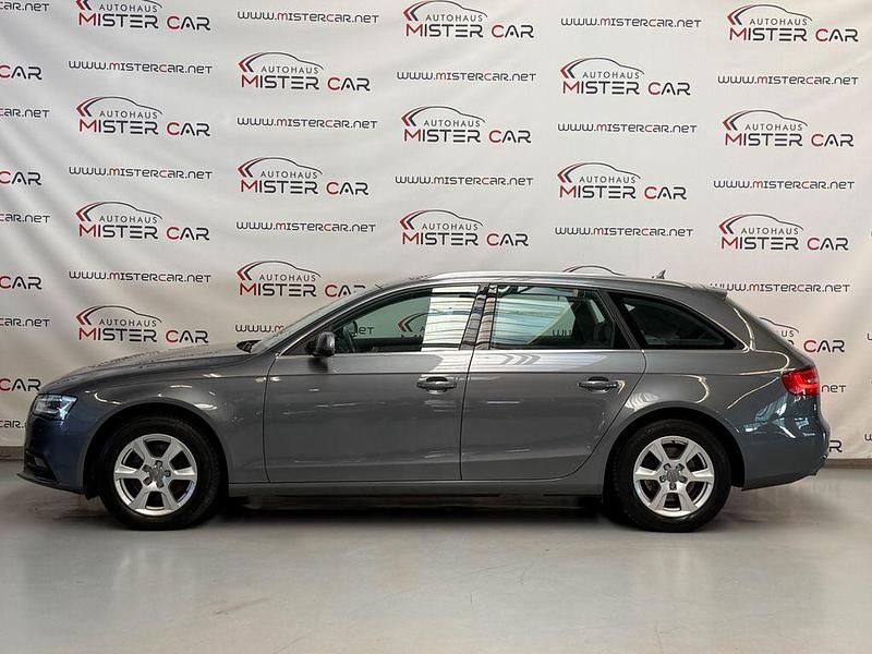 Gebraucht Audi A4 Attraction 143 PS (105 kW) 2013 Grau Kombi