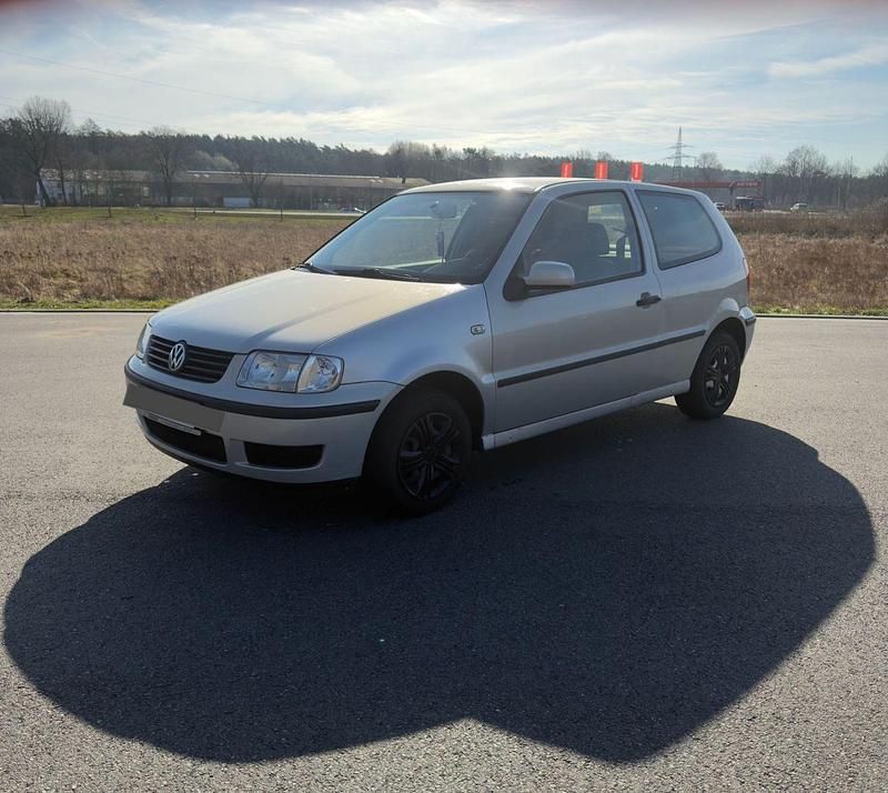 Gebraucht VW Polo 60 PS (44 kW) 2000 Grau Kleinwagen