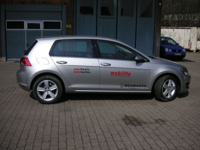 Gebraucht VW Golf VII Comfortline 86 PS (63 kW) 2013 Silber metallic Limousine
