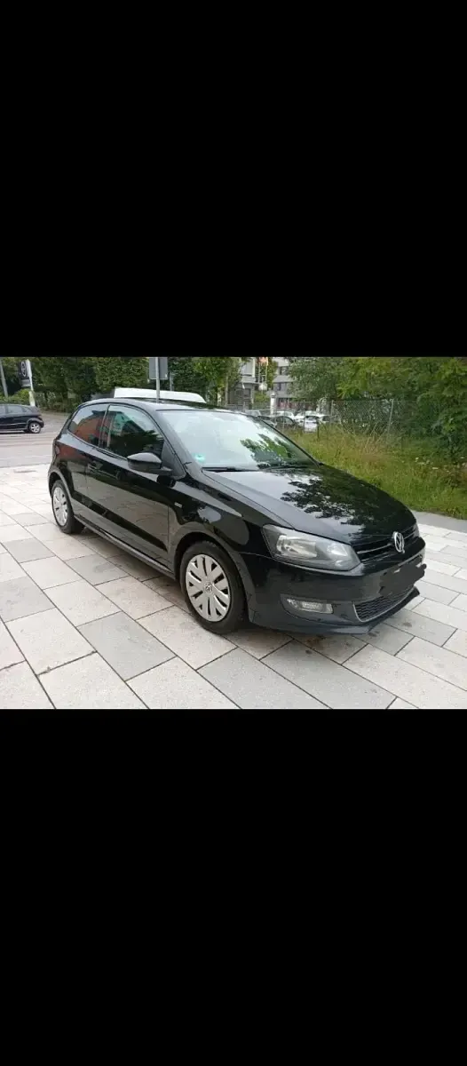 Gebraucht VW Polo Match 90 PS (66 kW) 2012 Schwarz Kleinwagen