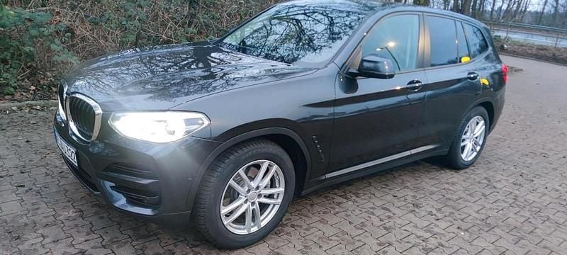 Gebraucht BMW X3 Advantage 190 PS (139 kW) 2017 Grau SUV