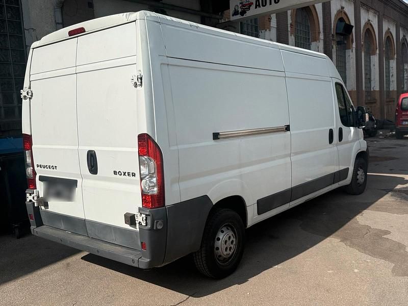Gebraucht Peugeot Boxer 120 PS (88 kW) 2011 Weiß Van