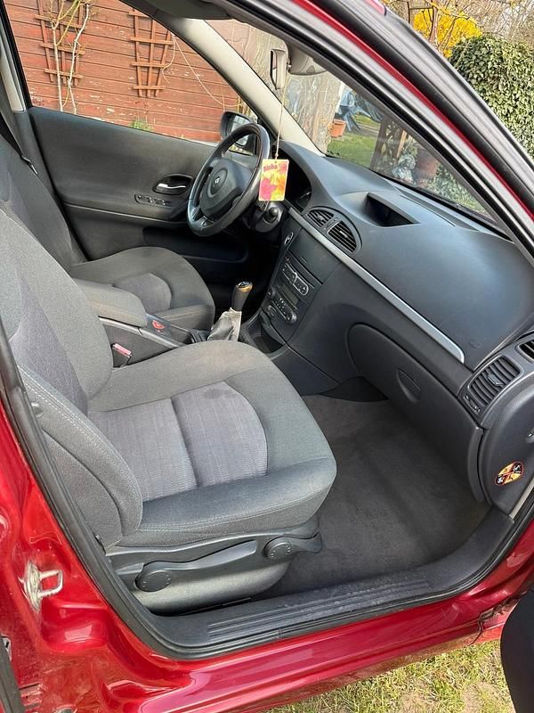 Gebraucht Renault Laguna II 135 PS (99 kW) 2006 Rot Kombi