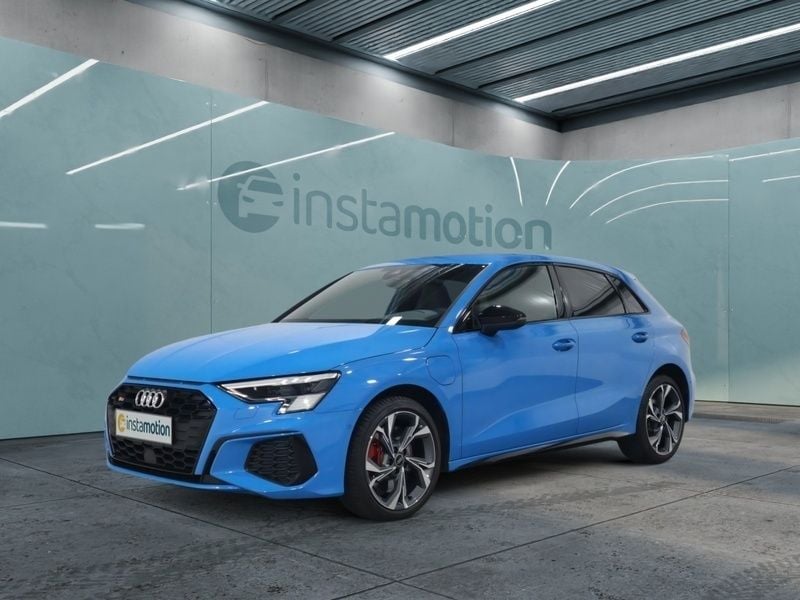Gebraucht Audi A3 e-tron Sport 245 PS (180 kW) 2022 Blau Kleinwagen