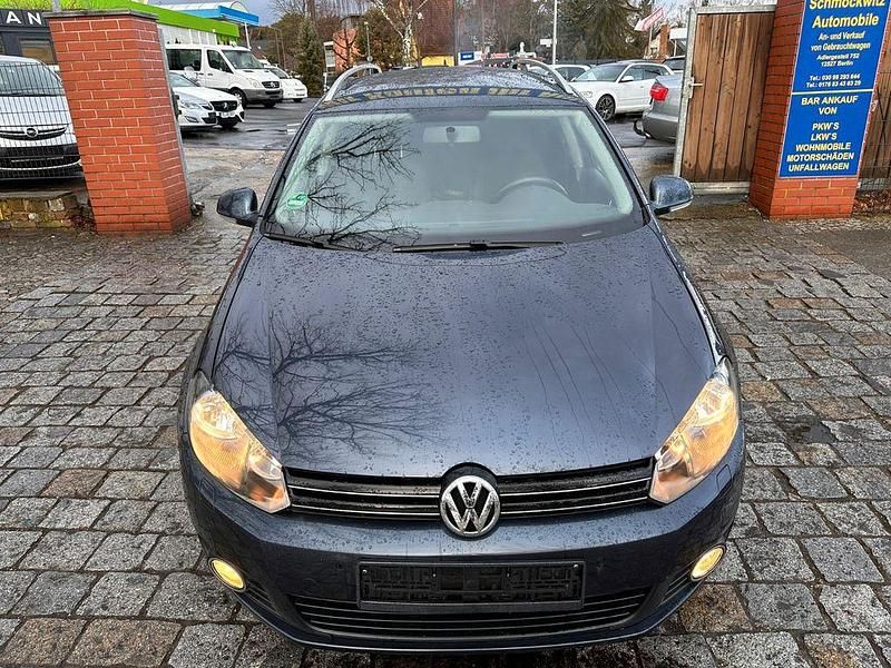 Gebraucht VW Golf VI 105 PS (77 kW) 2010 Blau Kleinwagen