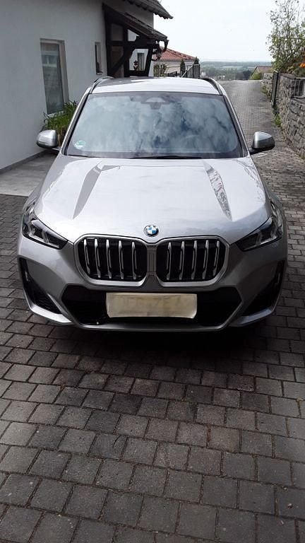 Second-hand BMW X1 Performance 163 CP (119 kW) 2025 Argintiu SUV