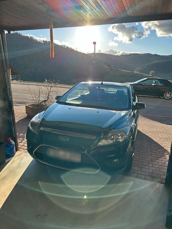 Gebraucht Ford Focus Cabriolet 145 PS (106 kW) 2008 Schwarz Cabrio