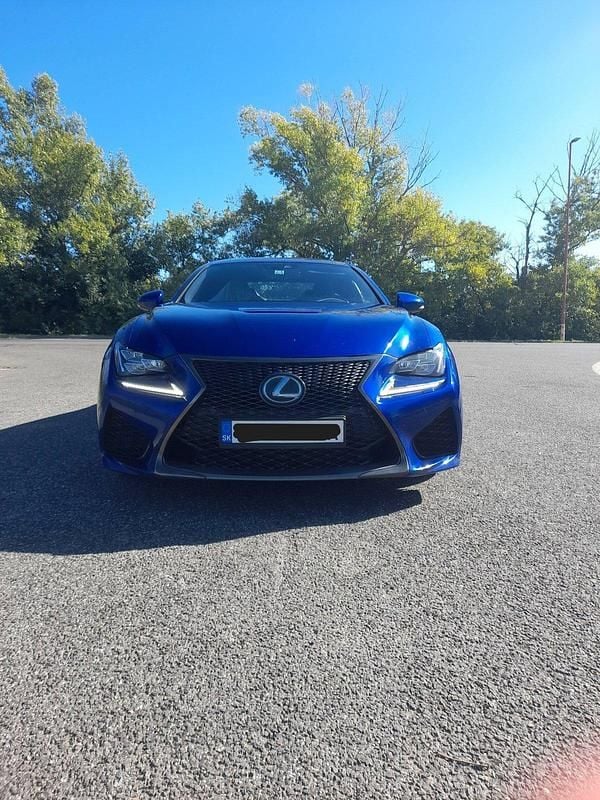 Blau Gebraucht 2016 Lexus RC F Coupé | 29.900 € - Bild 1/4